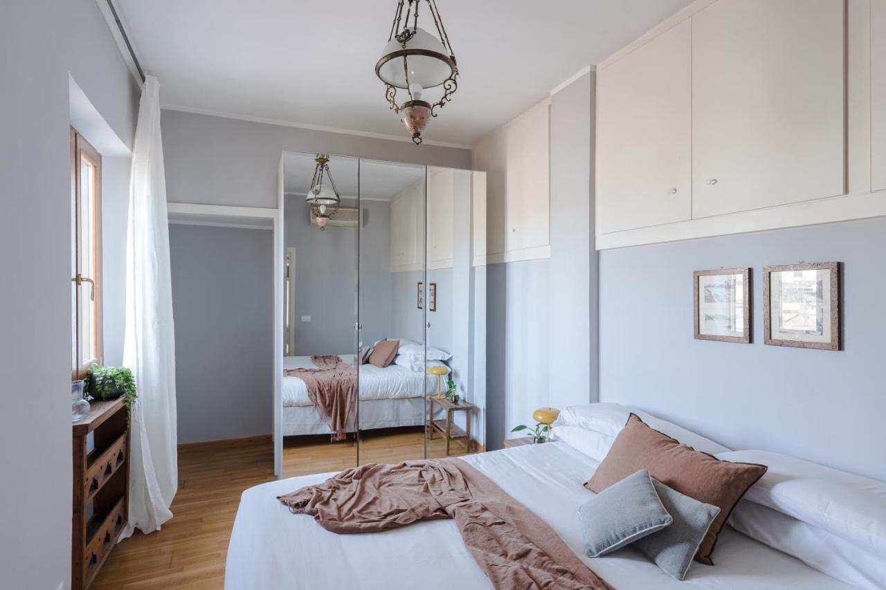 Amazing Penthouse With Terrace And Rooftop In Trastevere Rzym Zewnętrze zdjęcie